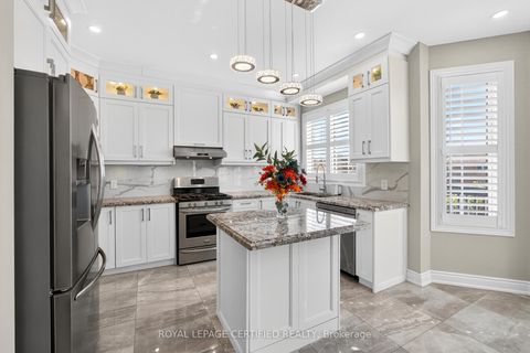 Photo 21 at 1468 Liverpool Street, WT West Oak Trails, Oakville