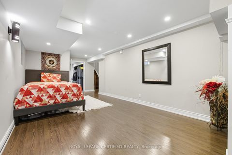 Photo 39 at 1468 Liverpool Street, WT West Oak Trails, Oakville