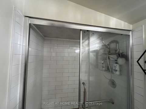 Photo 15 at 46 - 452 Silverstone Drive, Jamestown, Toronto