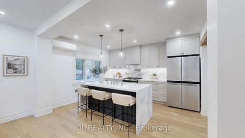 Photo 11 at 280 Fairlawn Avenue, Lawrence Park North, Toronto