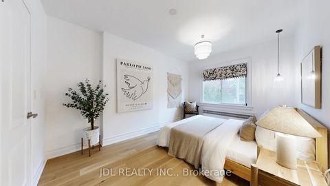 Photo 17 at 280 Fairlawn Avenue, Lawrence Park North, Toronto