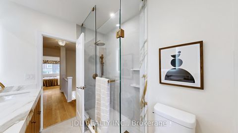 Photo 25 at 280 Fairlawn Avenue, Lawrence Park North, Toronto
