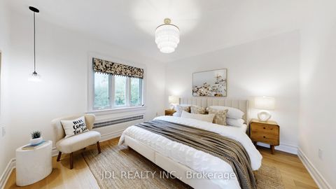 Photo 27 at 280 Fairlawn Avenue, Lawrence Park North, Toronto