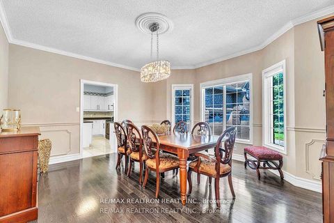 Photo 9 at 15 Treegrove Circle, Hills of St Andrew, Aurora