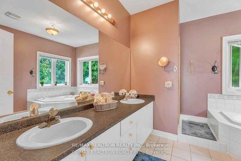 Photo 23 at 15 Treegrove Circle, Hills of St Andrew, Aurora