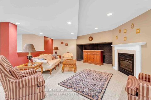 Photo 31 at 15 Treegrove Circle, Hills of St Andrew, Aurora