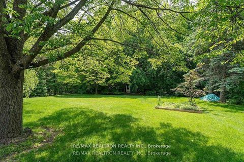 Photo 42 at 15 Treegrove Circle, Hills of St Andrew, Aurora