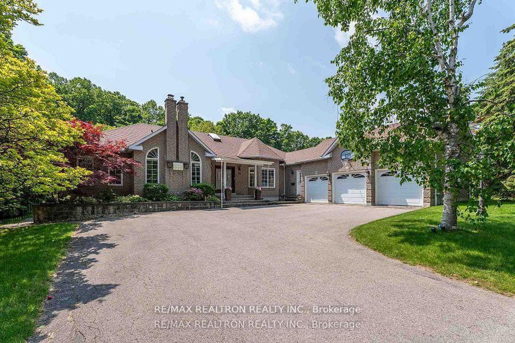 15 Treegrove Circle, Hills of St Andrew, Aurora 