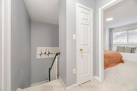 Photo 17 at 2159 Baronwood Drive, WM Westmount, Oakville