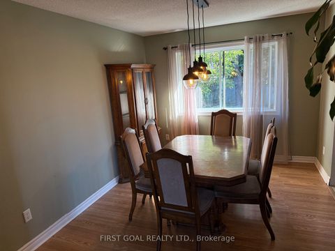 Photo 5 at 15 Little Avenue, 400 East, Barrie