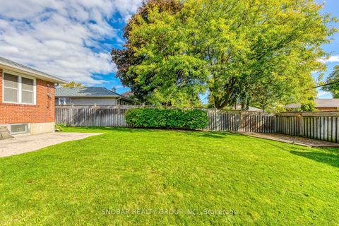 Photo 22 at 7 Northcrest Road, The Westway, Toronto