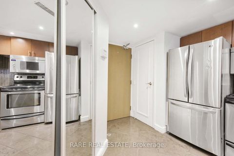 Photo 1 at 310 - 1001 Bay Street, Bay Street Corridor, Toronto