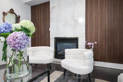 Photo 5 at 1508 Oakhill Drive, MO Morrison, Oakville