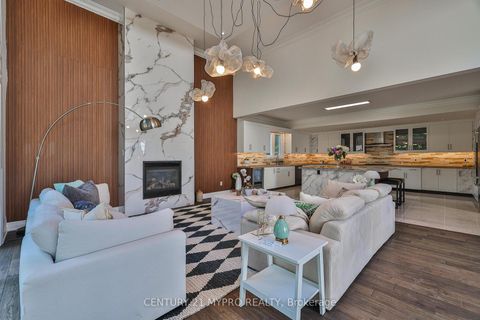 Photo 13 at 1508 Oakhill Drive, MO Morrison, Oakville