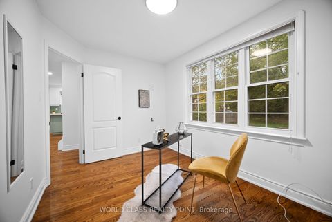 Photo 16 at 118 Anndale Drive, Willowdale East, Toronto