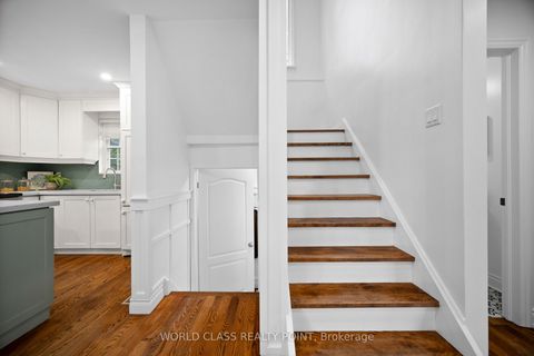 Photo 17 at 118 Anndale Drive, Willowdale East, Toronto