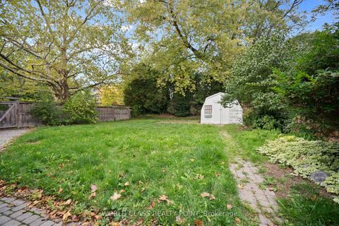 Photo 29 at 118 Anndale Drive, Willowdale East, Toronto