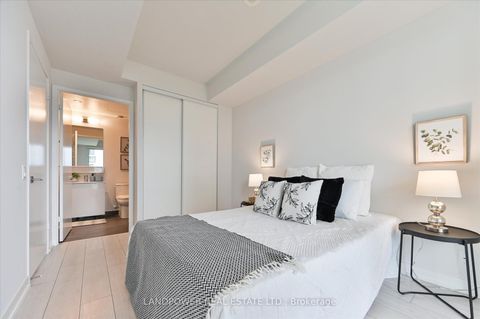 Photo 16 at 1602 - 5 Buttermill Avenue, Vaughan Corporate Centre, Vaughan