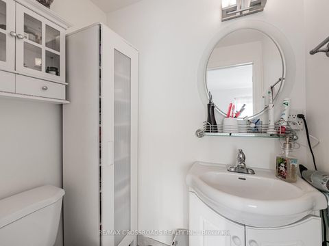 Photo 16 at 58 - 120 Beverly Glen Boulevard, L'Amoreaux, Toronto