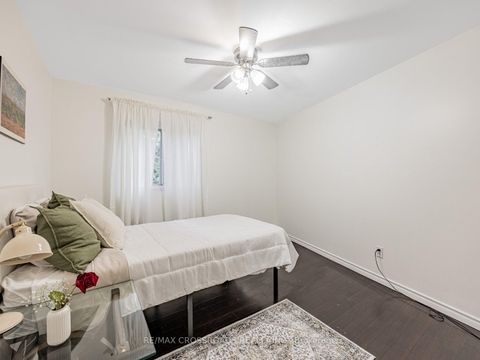 Photo 21 at 58 - 120 Beverly Glen Boulevard, L'Amoreaux, Toronto