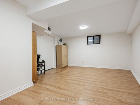 Photo 24 at 58 - 120 Beverly Glen Boulevard, L'Amoreaux, Toronto