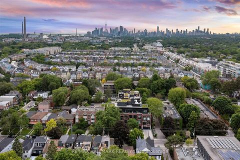 Photo 21 at 313 - 66 Kippendavie Avenue, The Beaches, Toronto
