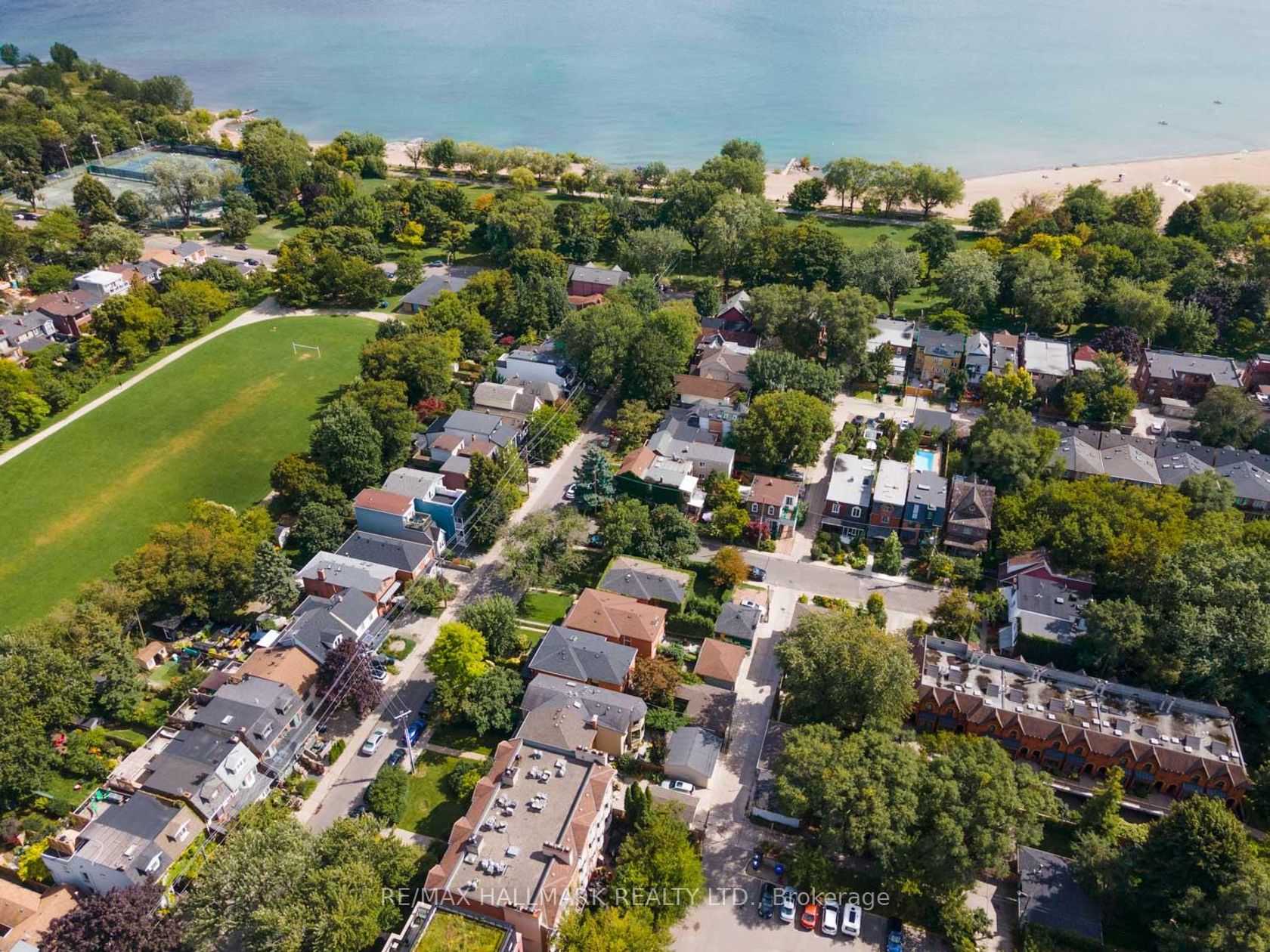 Photo 20 at 313 - 66 Kippendavie Avenue, The Beaches, Toronto Photo 20 at 313 - 66 Kippendavie Avenue, The Beaches, Toronto