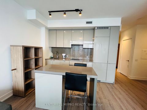 Photo 8 at 5809 - 7 Grenville Street, Bay Street Corridor, Toronto