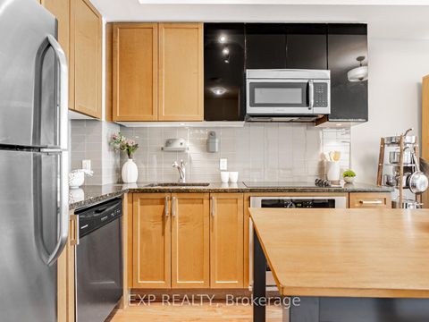 Photo 1 at 1018 - 98 Lillian Street, Mount Pleasant West, Toronto
