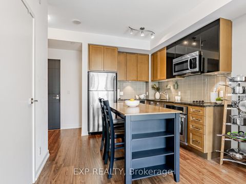 Photo 5 at 1018 - 98 Lillian Street, Mount Pleasant West, Toronto