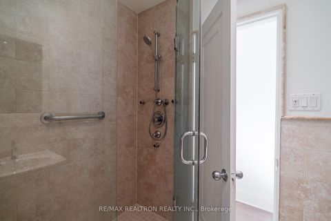 Photo 18 at 111 Sutherland Drive, Leaside, Toronto