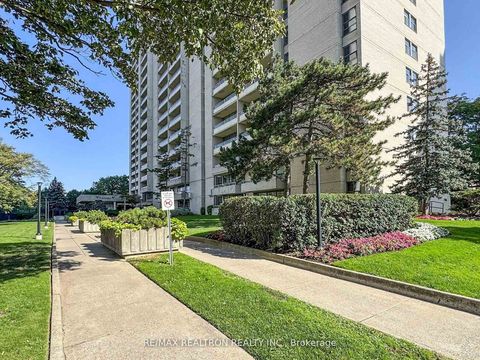 Photo 1 at 410 - 360 Ridelle Avenue, Belgravia, Toronto