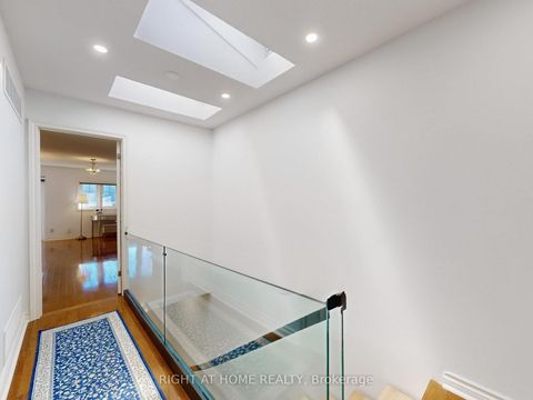 Photo 19 at 218 Erskine Avenue, Mount Pleasant East, Toronto