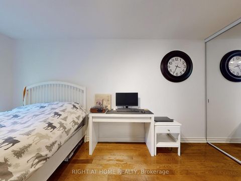 Photo 27 at 218 Erskine Avenue, Mount Pleasant East, Toronto