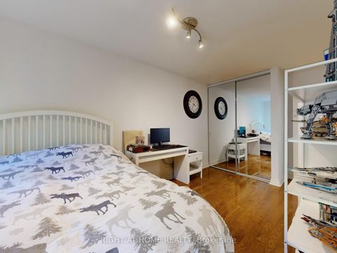 Photo 28 at 218 Erskine Avenue, Mount Pleasant East, Toronto