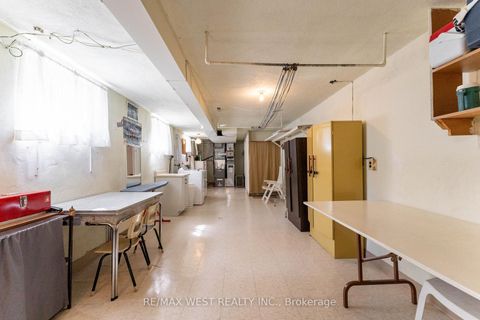 Photo 30 at 125 Honeywood Road, Jane Heights, Toronto