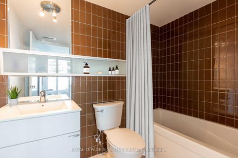 Photo 9 at 805 - 111 Elizabeth Street, Bay Street Corridor, Toronto