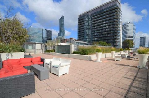 Photo 13 at 805 - 111 Elizabeth Street, Bay Street Corridor, Toronto