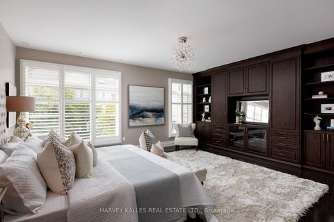 Photo 12 at 304 - 51 York Mills Road, York Mills, Toronto