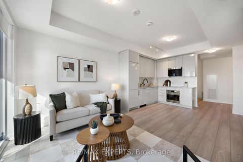 Photo 17 at 2521 - 10 Abeja Street, Concord, Vaughan