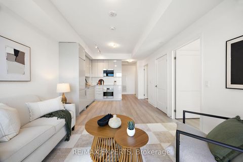 Photo 19 at 2521 - 10 Abeja Street, Concord, Vaughan