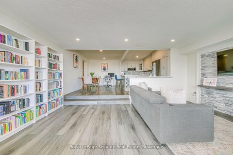 Photo 23 at 2005 - 260 Scarlett Road, Smythe, Toronto