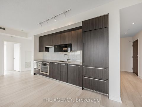 Photo 5 at 3702 - 117 McMahon Drive, Bayview Village, Toronto