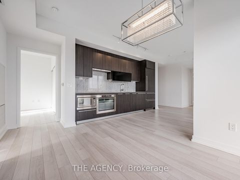 Photo 7 at 3702 - 117 McMahon Drive, Bayview Village, Toronto