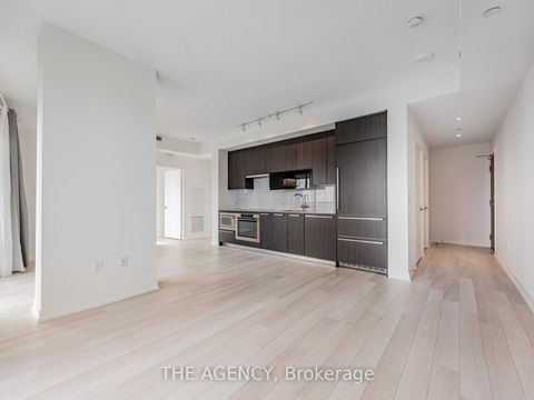 Photo 9 at 3702 - 117 McMahon Drive, Bayview Village, Toronto