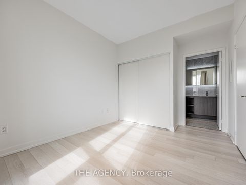 Photo 21 at 3702 - 117 McMahon Drive, Bayview Village, Toronto