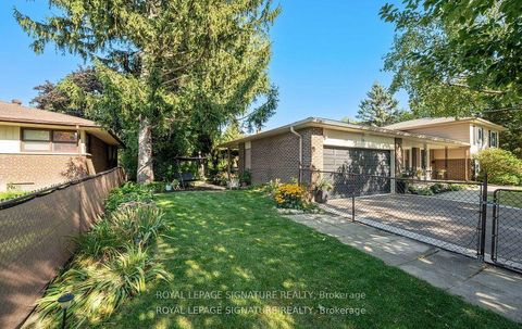 Photo 27 at 55 Bathgate Drive, Centennial Scarborough, Toronto