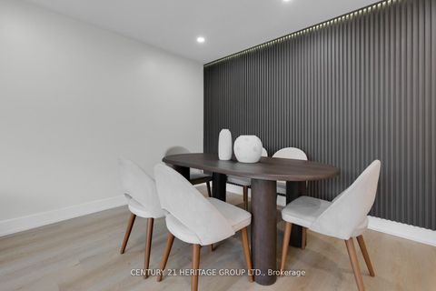 Photo 10 at 43 Howell Square, Malvern, Toronto