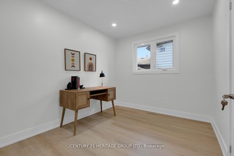 Photo 20 at 43 Howell Square, Malvern, Toronto