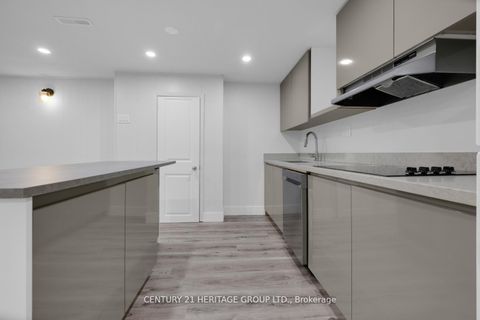 Photo 34 at 43 Howell Square, Malvern, Toronto